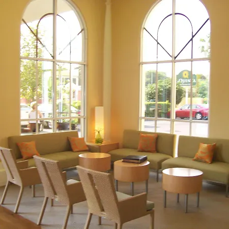 La Quinta By Wyndham Sarasota Downtown Hotel